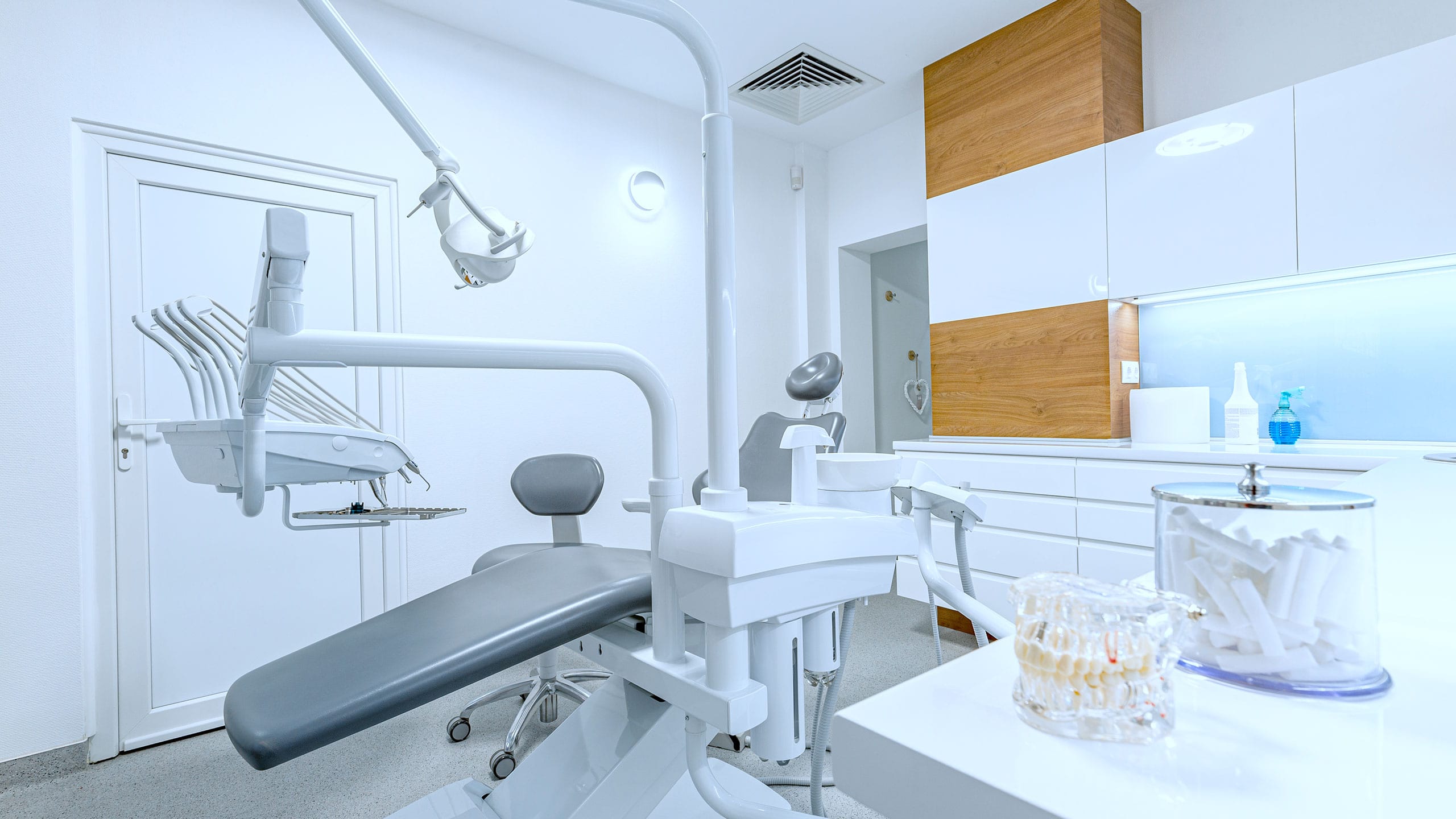 Dental exam and equip