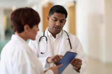 doctors working together
